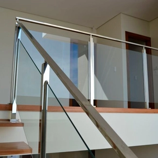 Vidro Plano Coberturas | GUARDA-CORPO